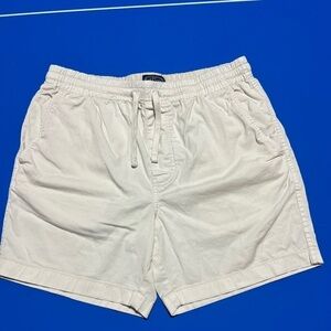 J. Crew Men’s Khaki Draw String Short. Excellent Condition. Size SM